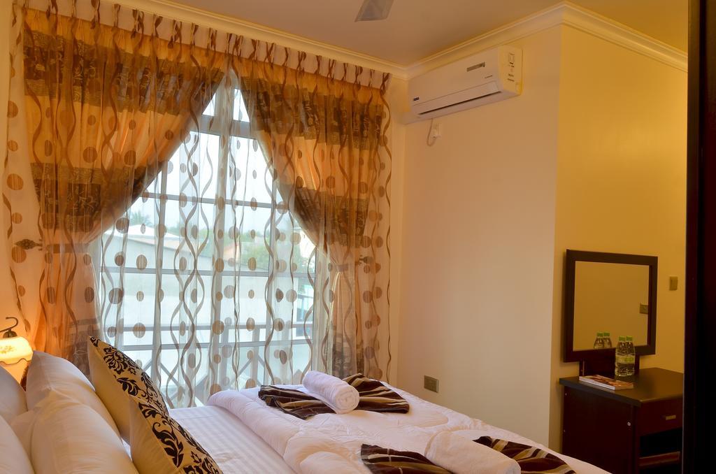 Lily Rest Maldives Hotell Maafushi Rum bild