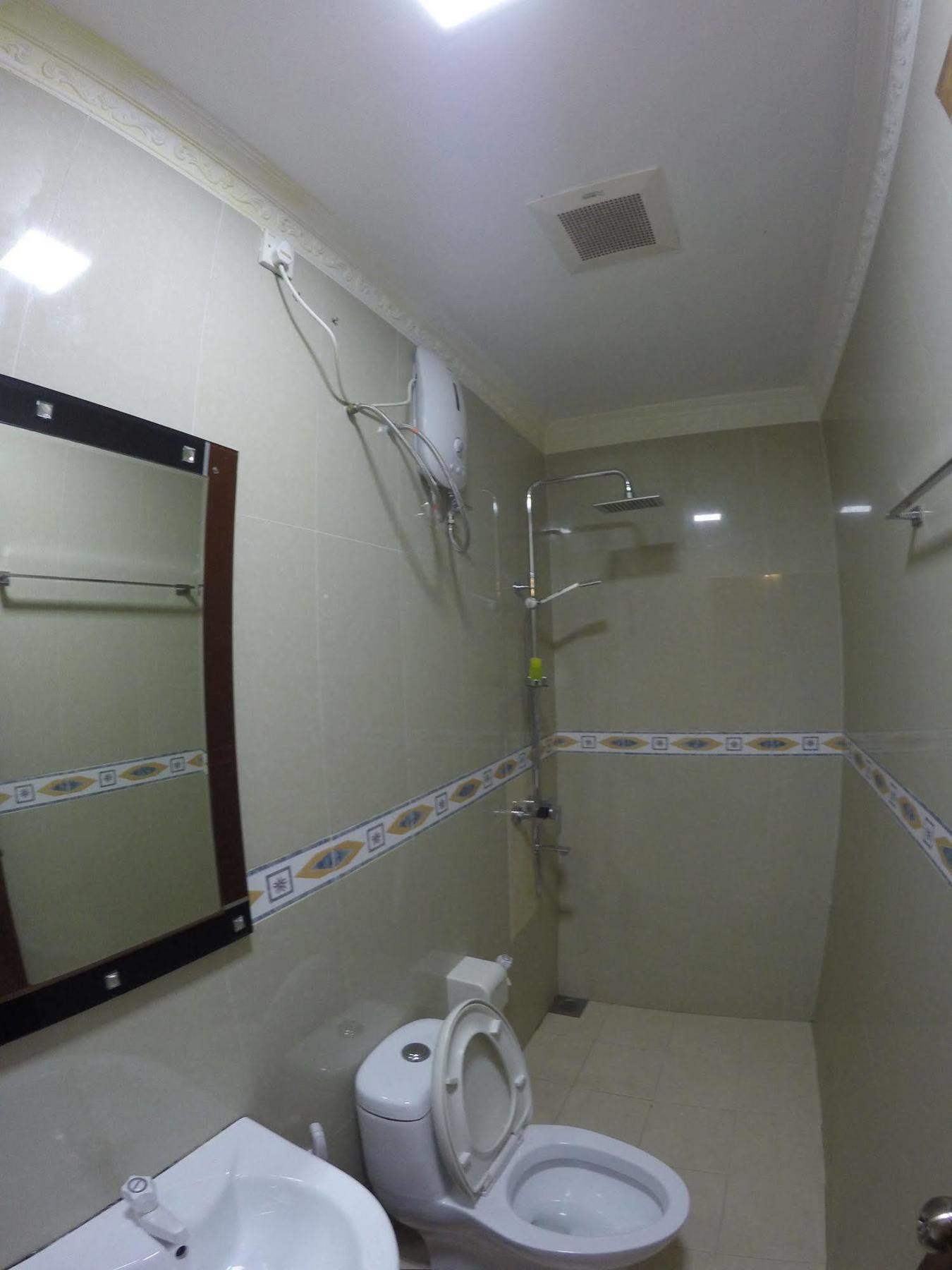 Lily Rest Maldives Hotell Maafushi Exteriör bild